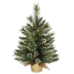 Vickerman Prelit Artificial Christmas Tree (426531)