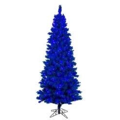Vickerman Pre-Lit Christmas Tree (691748)