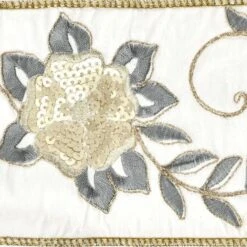 Vickerman Christmas Ribbon (695074) 7 Vickerman Christmas Ribbon (695074) -Light Bulbs Shop 695074closemd